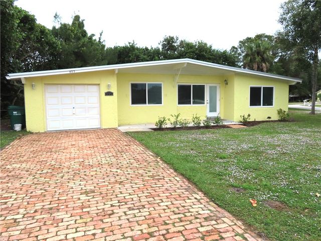 495 Easy Street, Sebastian, FL 32958