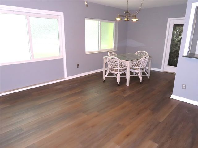 495 Easy Street, Sebastian, FL 32958