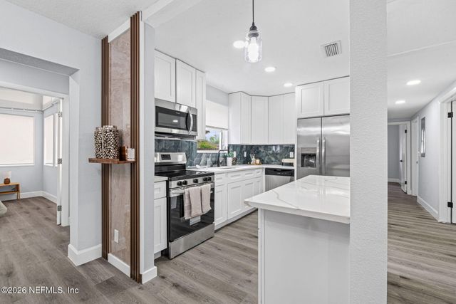 4558 DAUGHTRY Boulevard E, Jacksonville, FL 32210