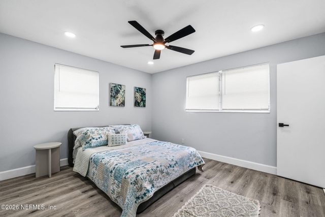 4558 DAUGHTRY Boulevard E, Jacksonville, FL 32210
