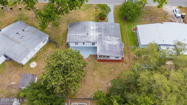 4558 DAUGHTRY Boulevard E, Jacksonville, FL 32210