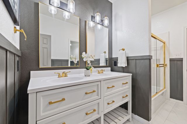 4134 Crossing Lane, Dallas, TX 75220