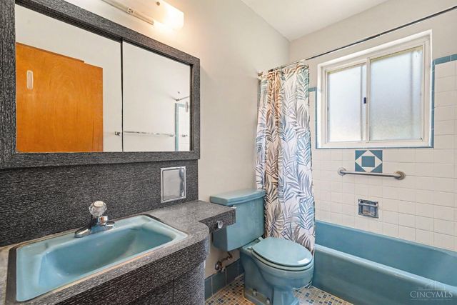5626 N Glen Road, Green Twp, OH 45248