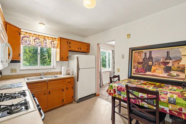 5626 N Glen Road, Green Twp, OH 45248
