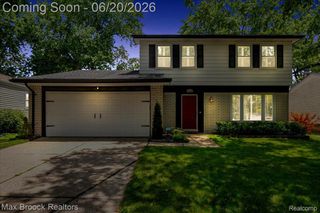 24248 Hampton Hill Street, Novi, MI 48375
