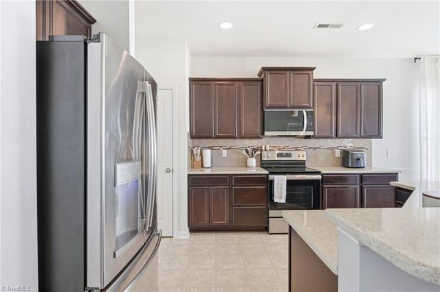 155 Bald Cypress Drive, Winston-salem, NC 27127