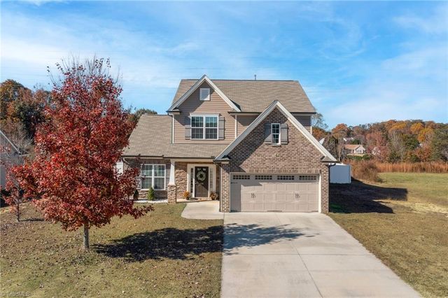 155 Bald Cypress Drive, Winston-salem, NC 27127