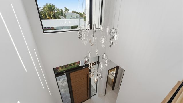 274 NE 3rd Court, Boca Raton, FL 33432