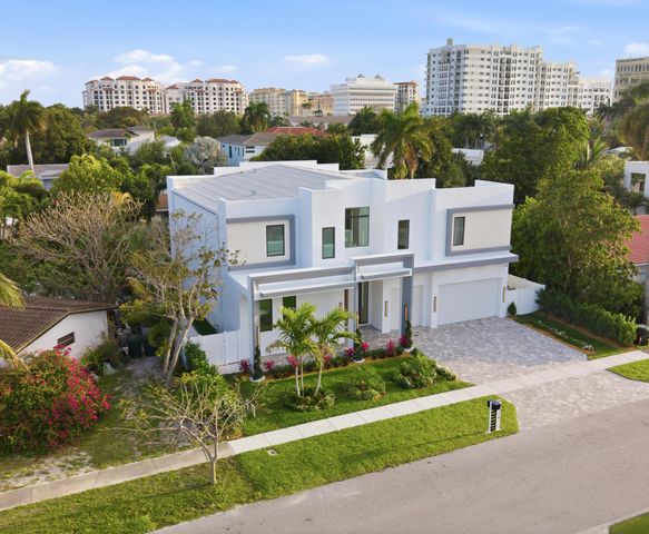 274 NE 3rd Court, Boca Raton, FL 33432
