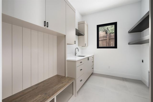 13701 A Montview DR, Austin, TX 78732