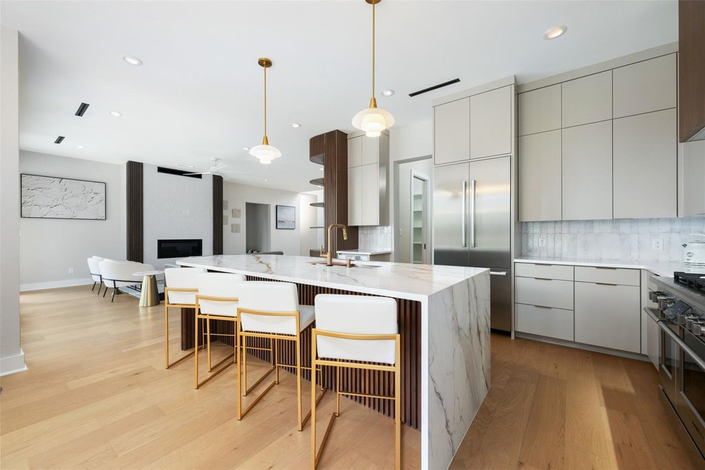 13701 A Montview DR, Austin, TX 78732