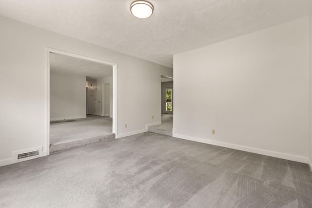 1115 Apache Trail, Georgetown, KY 40324