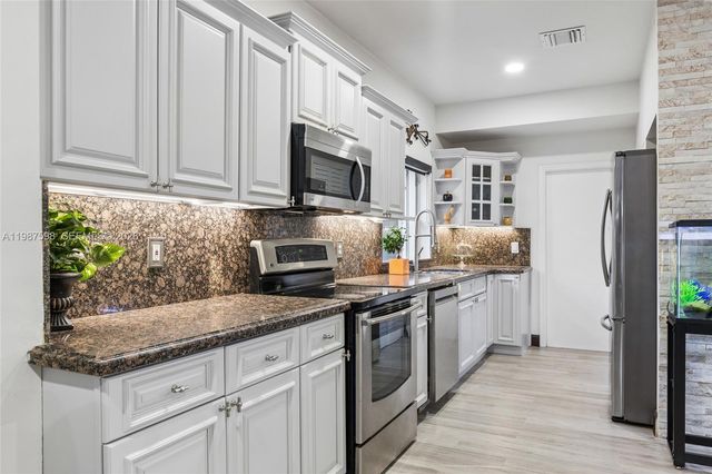 18087 SW 30th Ct, Miramar, FL 33029