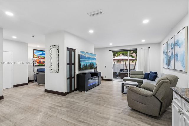 18087 SW 30th Ct, Miramar, FL 33029