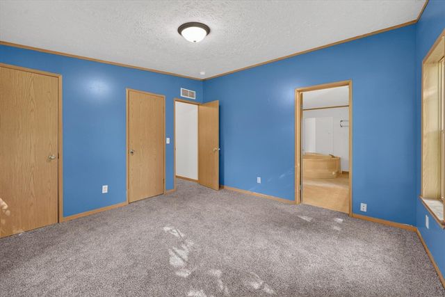 105 S Stone Avenue, Battle Creek, MI 49014