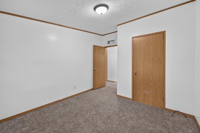 105 S Stone Avenue, Battle Creek, MI 49014