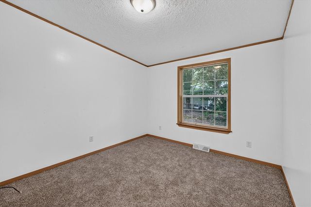 105 S Stone Avenue, Battle Creek, MI 49014