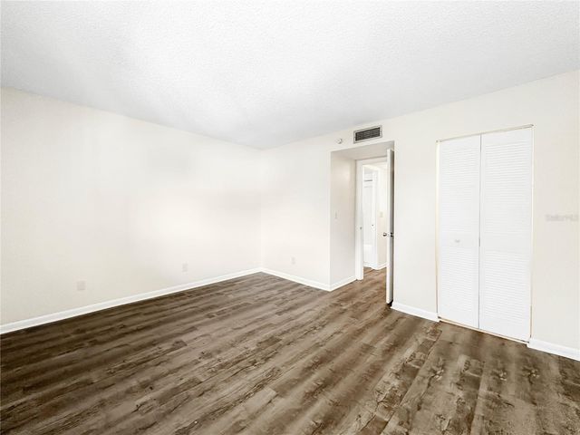 6336 NEWTOWN CIRCLE 36B2, Tampa, FL 33615