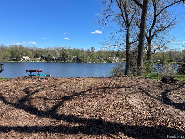 0000 CLARK LAKE Road, Brighton Township, MI 48114