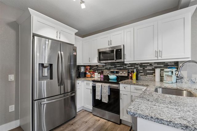 535 11TH AVENUE N, St Petersburg, FL 33701