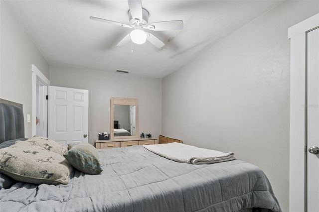 535 11TH AVENUE N, St Petersburg, FL 33701