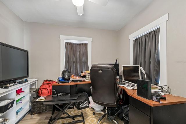 535 11TH AVENUE N, St Petersburg, FL 33701
