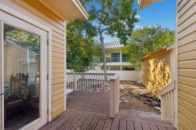 535 11TH AVENUE N, St Petersburg, FL 33701