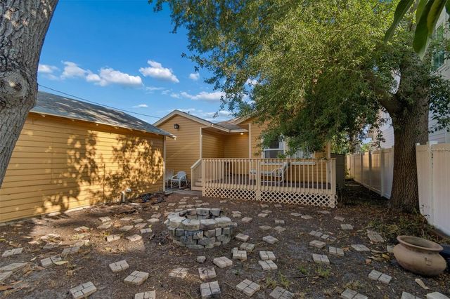 535 11TH AVENUE N, St Petersburg, FL 33701