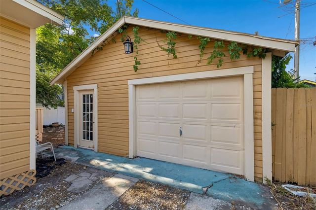 535 11TH AVENUE N, St Petersburg, FL 33701