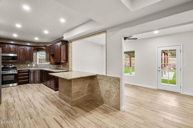 7216 DESERT JEWEL Drive, El Paso, TX 79912