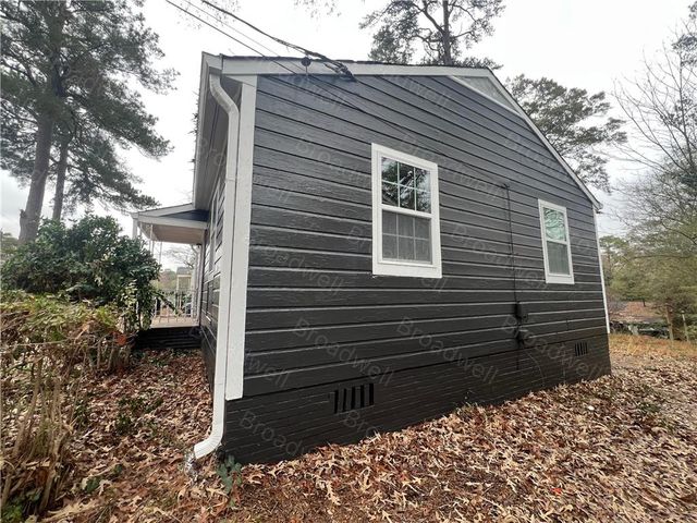 1860 Broadwell SW Street, Atlanta, GA 30310