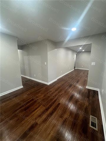 1860 Broadwell SW Street, Atlanta, GA 30310