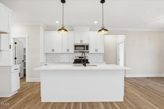 3584 Old Us 421 Highway, Lillington, NC 27546