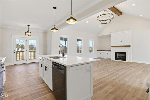 3584 Old Us 421 Highway, Lillington, NC 27546