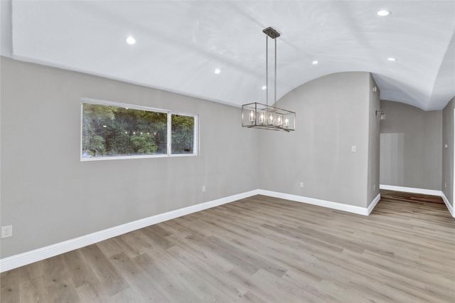 1621 Stella Avenue, Dallas, TX 75216