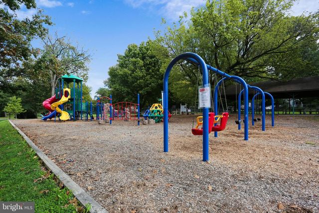 8325 SHADY SPRING DRIVE, Gaithersburg, MD 20877