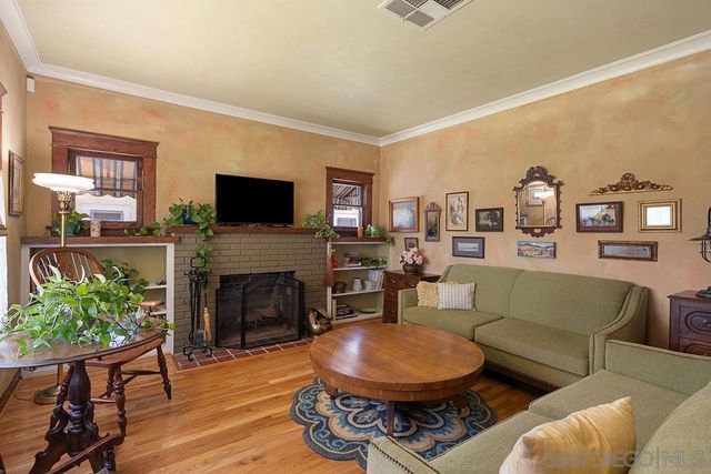 333 Randolph, Pomona, CA 91768