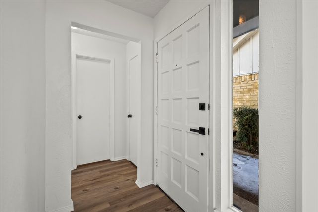 3305 Ambassador Row, Dalworthington Gardens, TX 76013