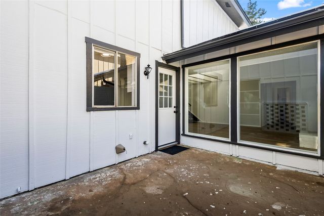 3305 Ambassador Row, Dalworthington Gardens, TX 76013