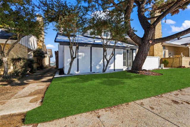 3305 Ambassador Row, Dalworthington Gardens, TX 76013