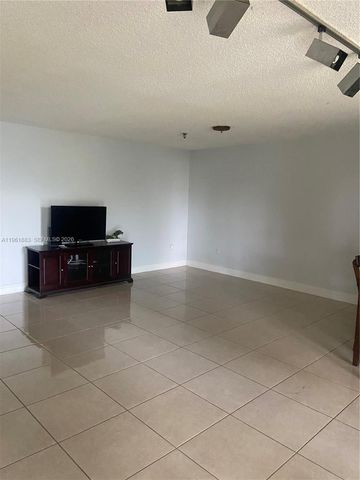 665 NE 195th St 119, Miami, FL 33179