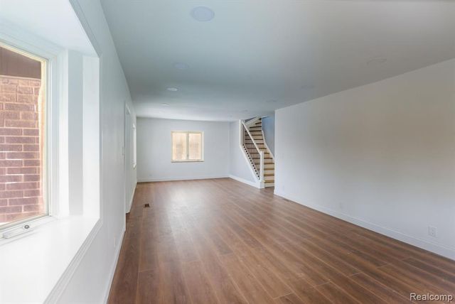 16022 Stephens Drive, Eastpointe, MI 48021