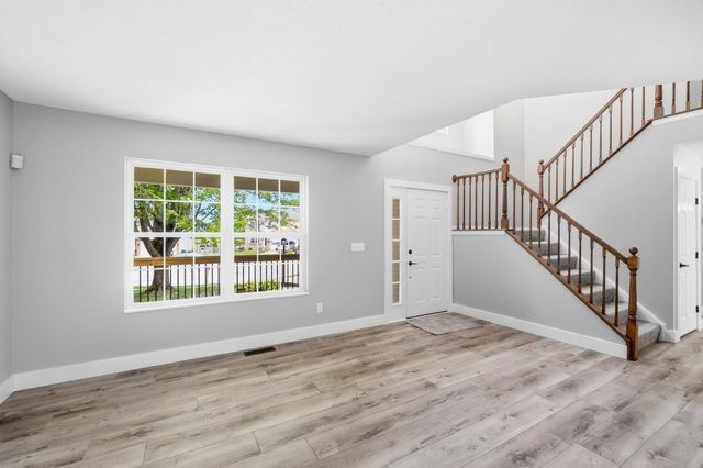 909 Surfridge Drive, Hebron, KY 41048