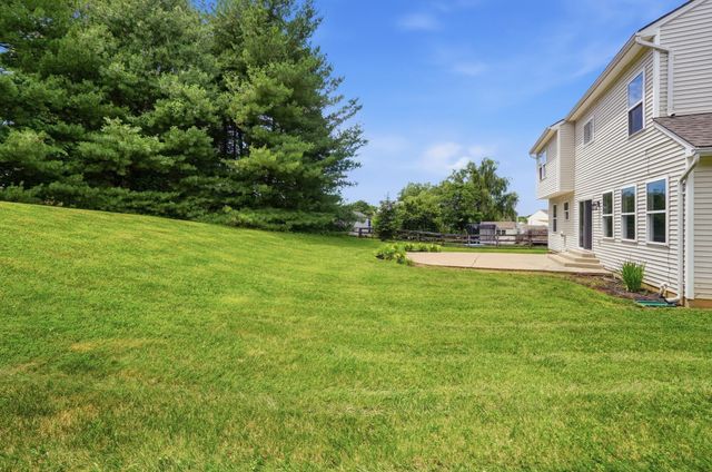 909 Surfridge Drive, Hebron, KY 41048