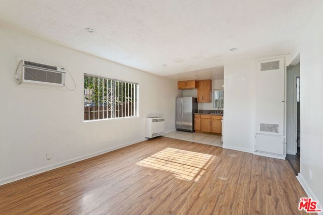 1857 W 24th Street 1, Los Angeles, CA 90018