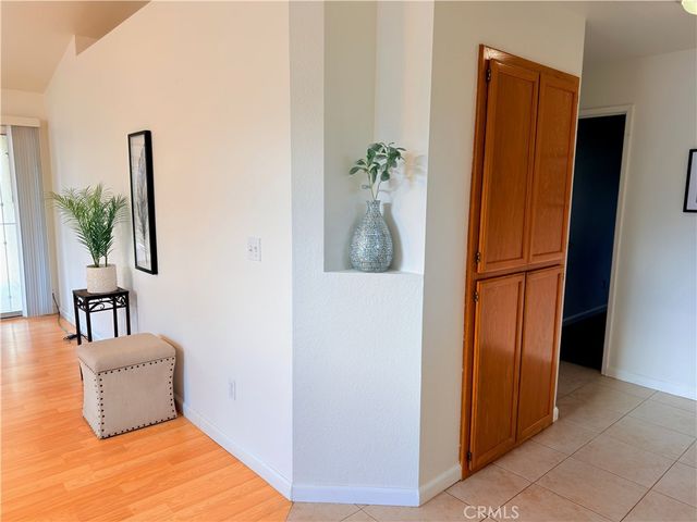 1986 Woodhaven Court, Merced, CA 95340