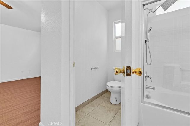 1986 Woodhaven Court, Merced, CA 95340