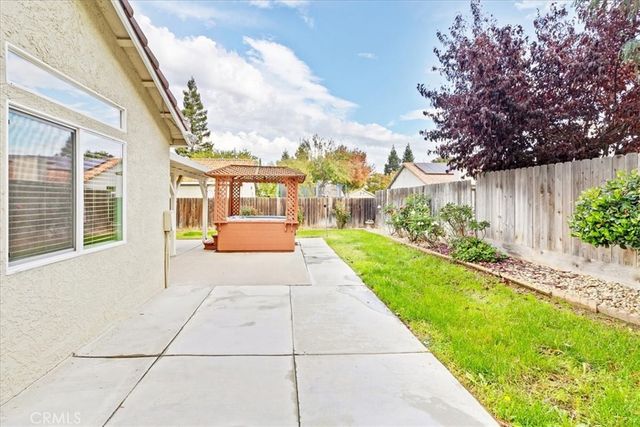 1986 Woodhaven Court, Merced, CA 95340