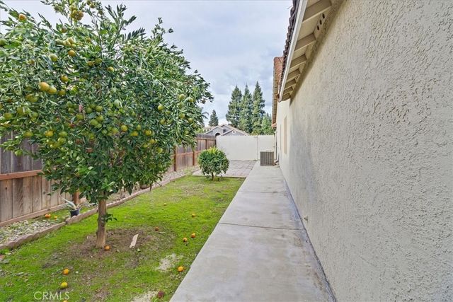 1986 Woodhaven Court, Merced, CA 95340