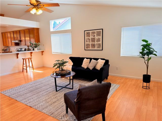 1986 Woodhaven Court, Merced, CA 95340